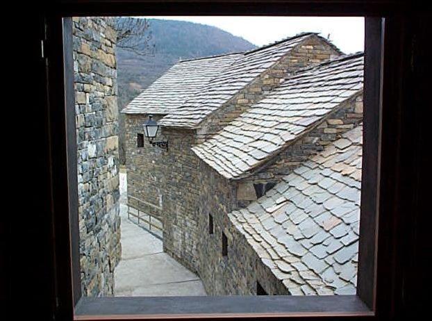 Apartamentos Turisticos Isin Luaran gambar